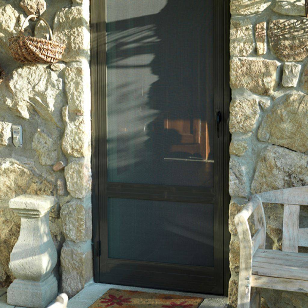 MaritonMoustiPorte01jpg_5909d5c0039d2