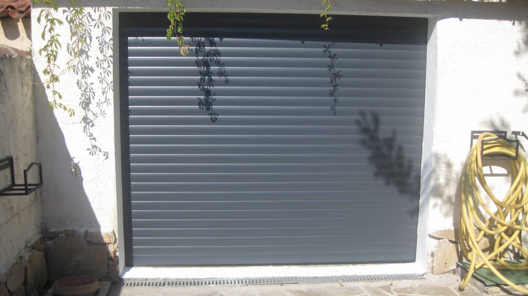 portes-de-garage-54d09068a42ce