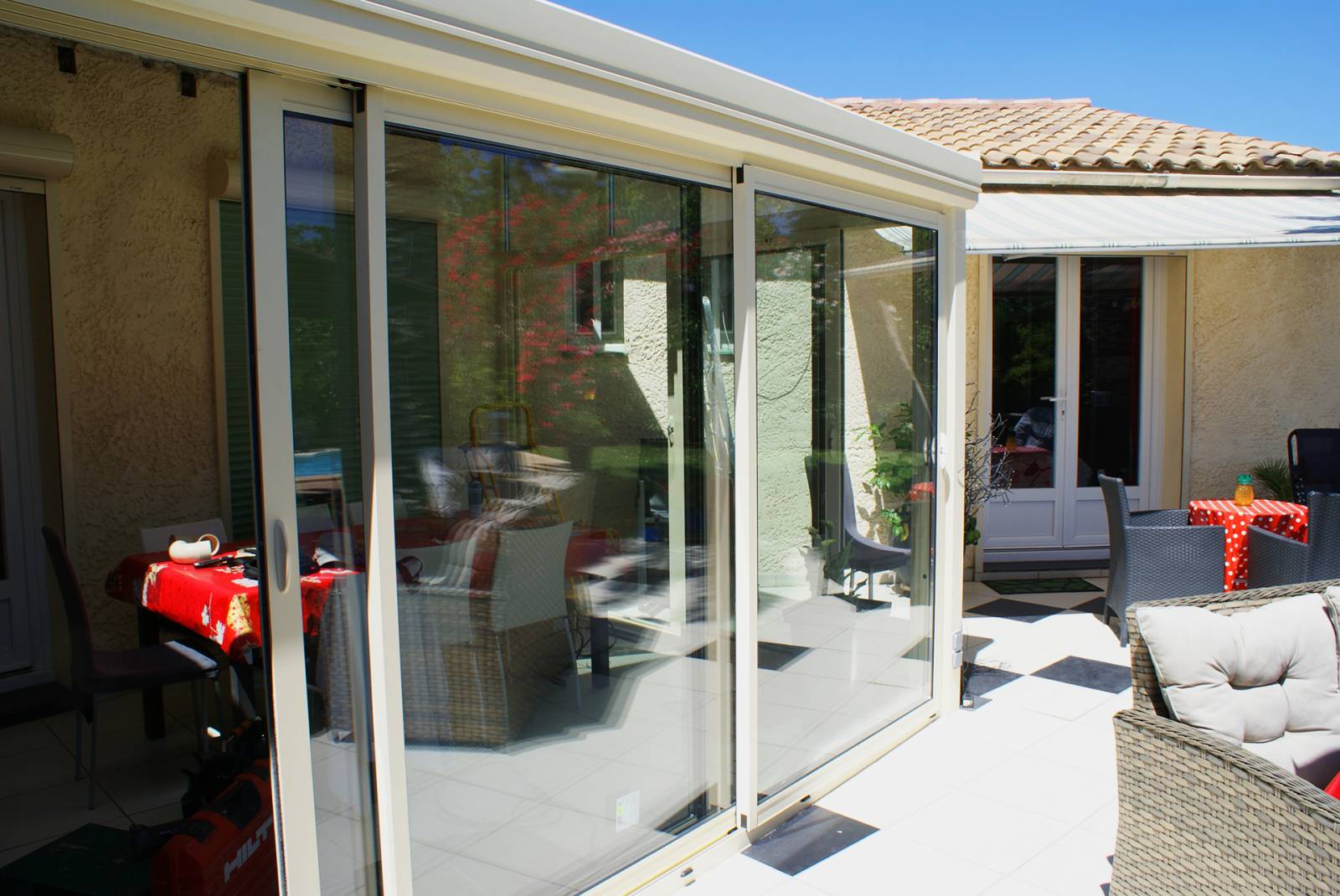 verandamiroiterieistres4jpg_5c77af26e2909