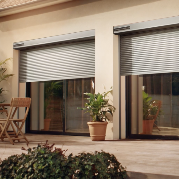 Volets Roulants Solaire Bubendorff Fenêtre aluminium 2 vantaux