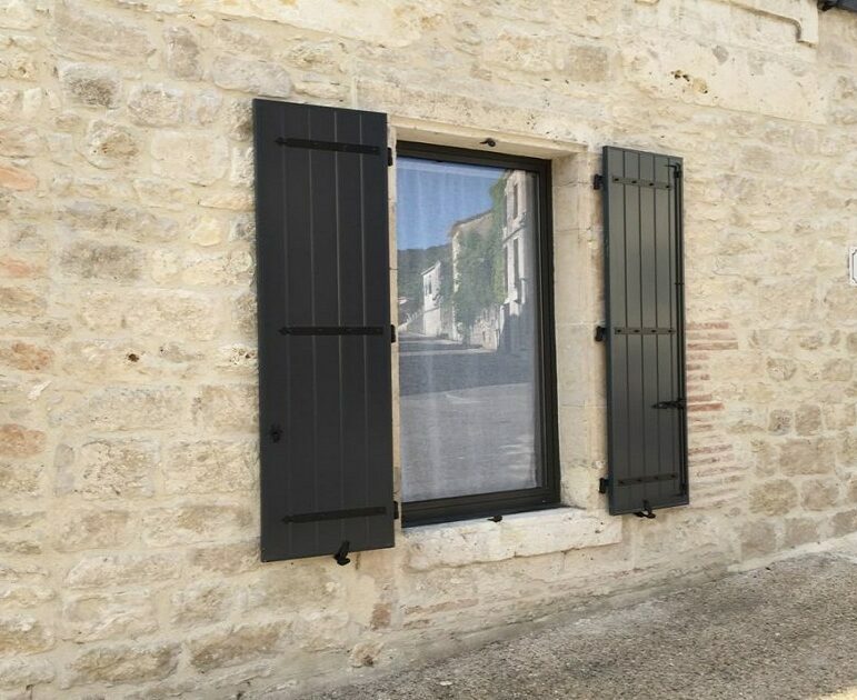 VB_ALU_Mistral-4-min-1024x768-1 Fenêtre aluminium 2 vantaux